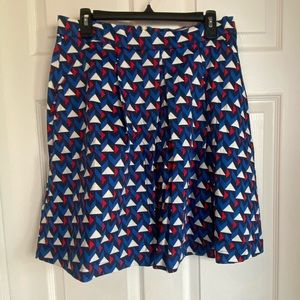 Abstract triangle skirt
